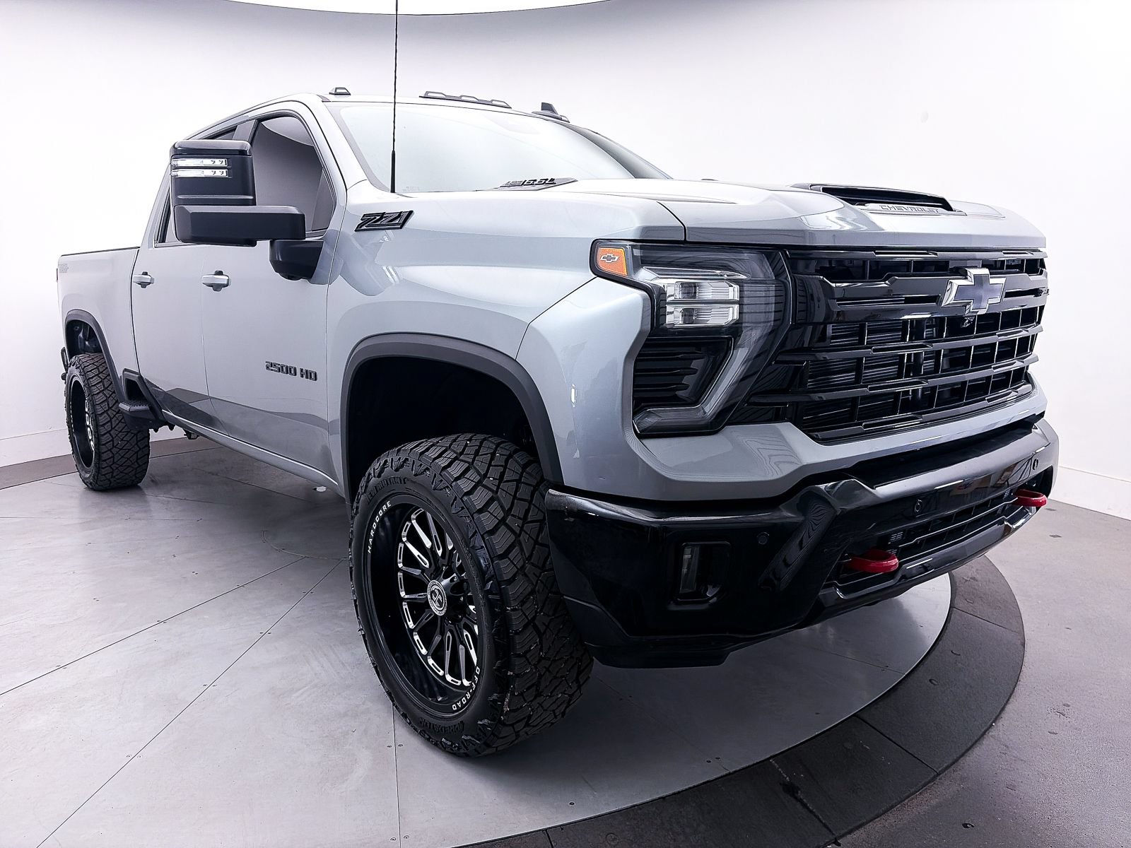 Used 2025 Chevrolet Silverado 2500 LT w/ Trail Boss Package AWD/4WD image 13