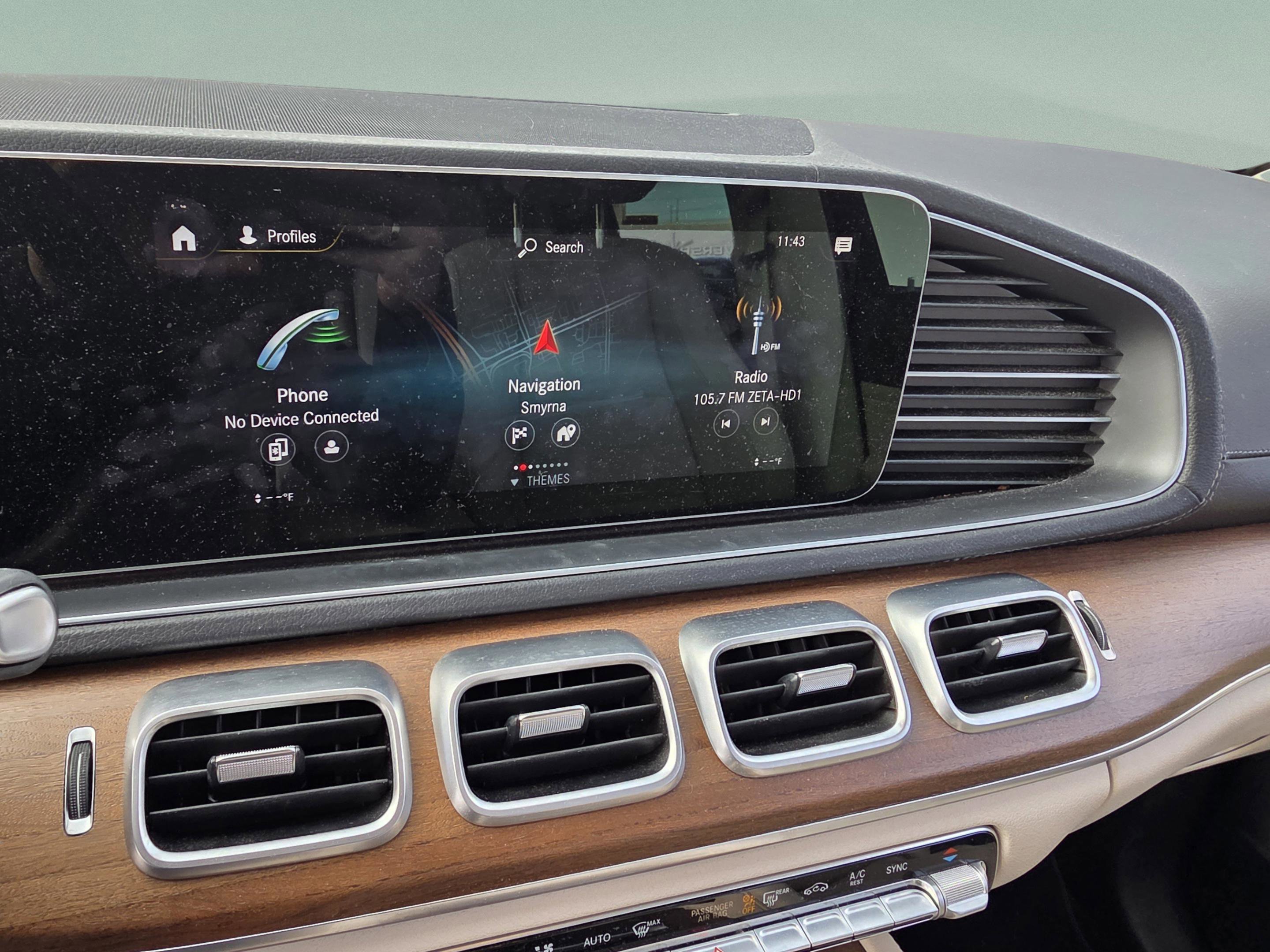 Used 2022 Mercedes-Benz GLS 450 4MATIC image 16