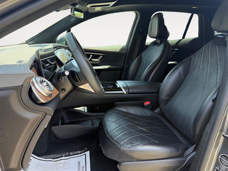 Used 2023 Mercedes-Benz EQE 500 4MATIC SUV image 10