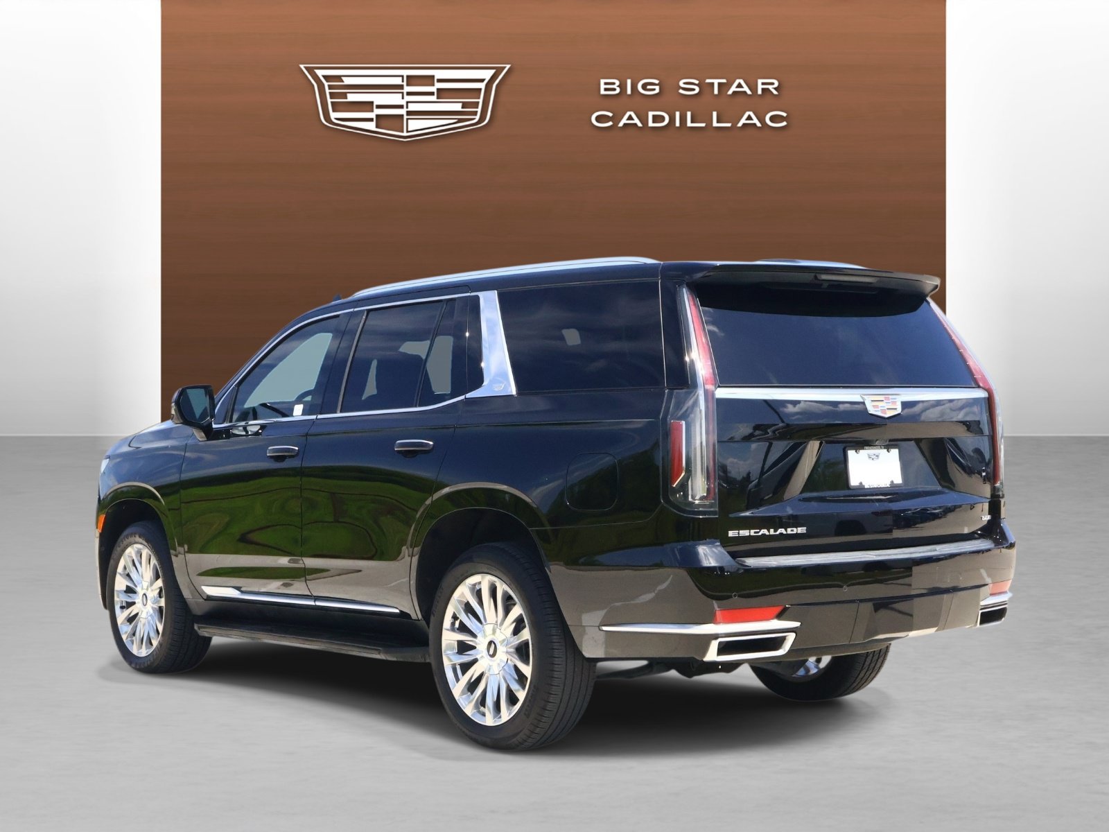 Used 2023 Cadillac Escalade Premium Luxury AWD/4WD image 3