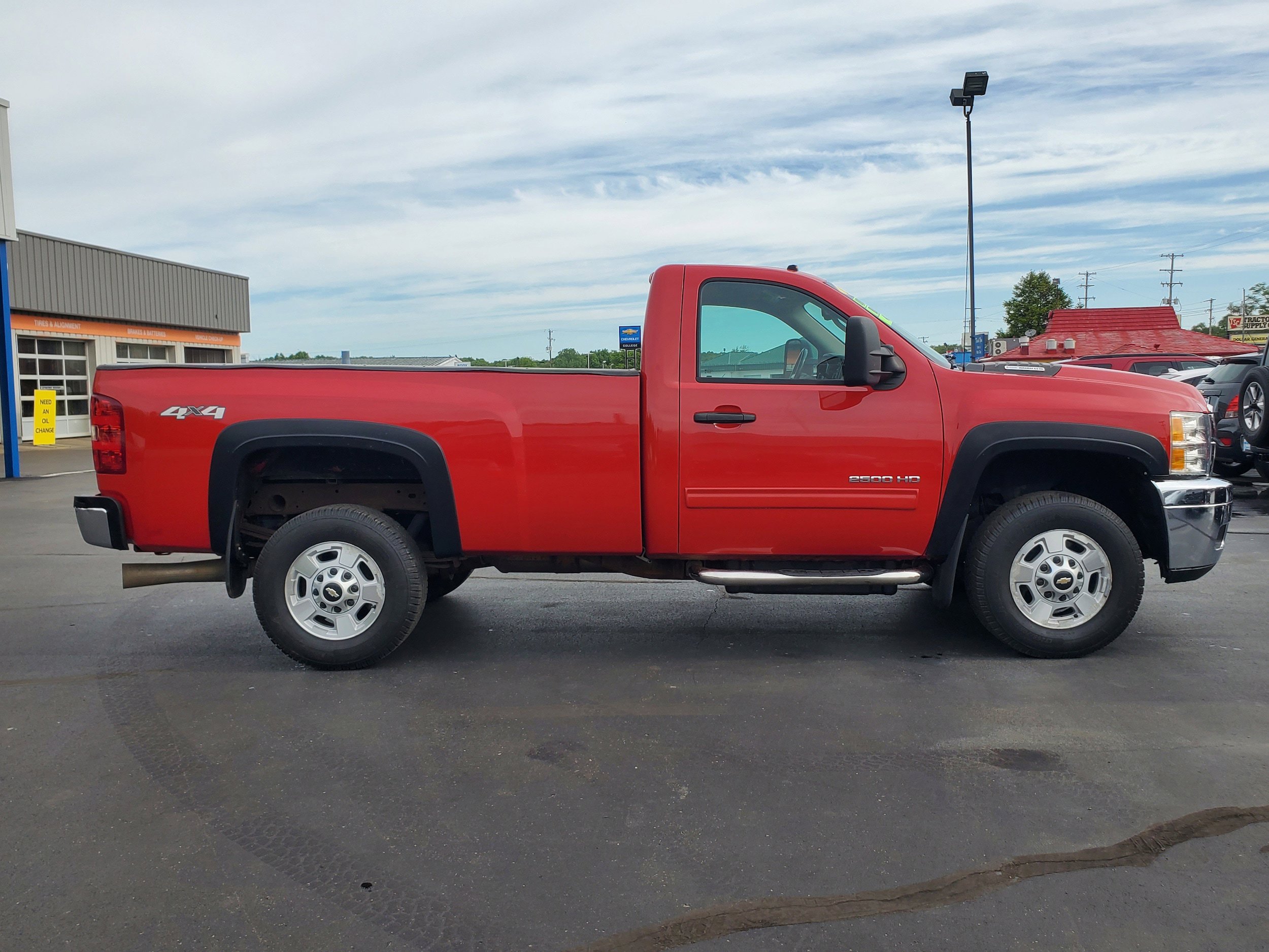 Used 2013 Chevrolet Silverado 2500 LT w/ Interior Plus Package AWD/4WD image 5