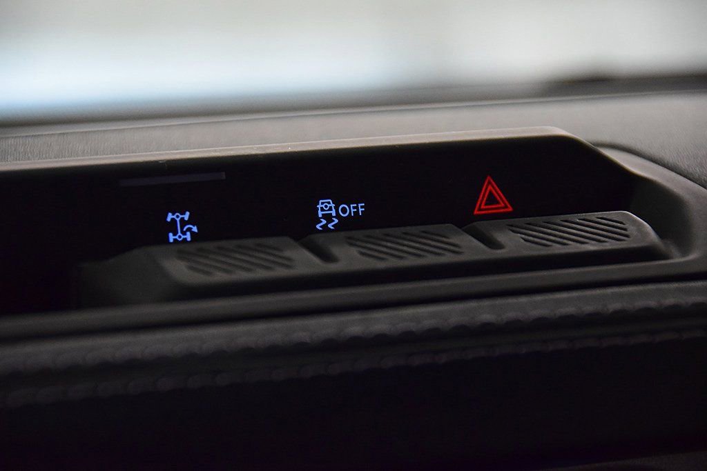 Used 2025 Ford Bronco Outer Banks image 24