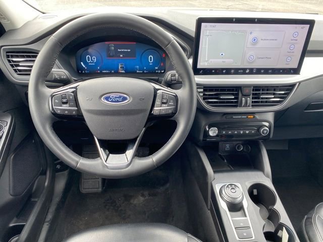 Used 2023 Ford Escape Platinum AWD/4WD image 7