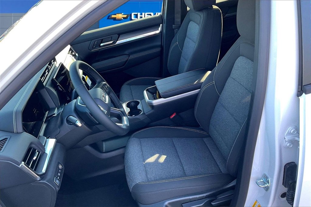 New 2026 GMC Terrain Elevation image 24