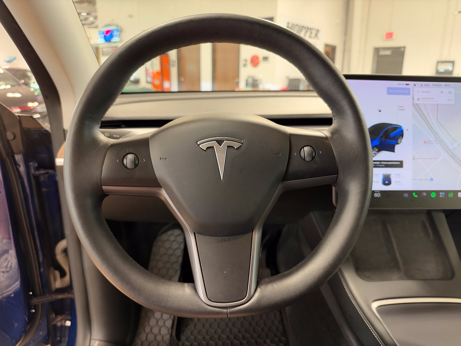 Used 2022 Tesla Model Y Long Range AWD/4WD image 16