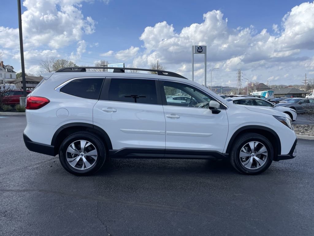 Certified 2025 Subaru Ascent Premium w/ Popular Package #2 image 4