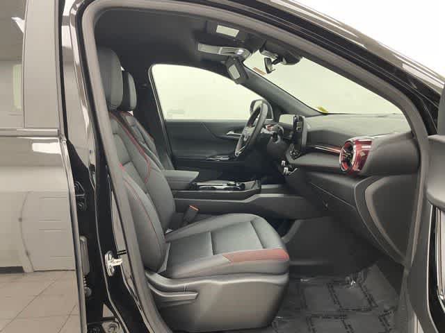 Certified 2025 Chevrolet Equinox RS AWD/4WD image 16