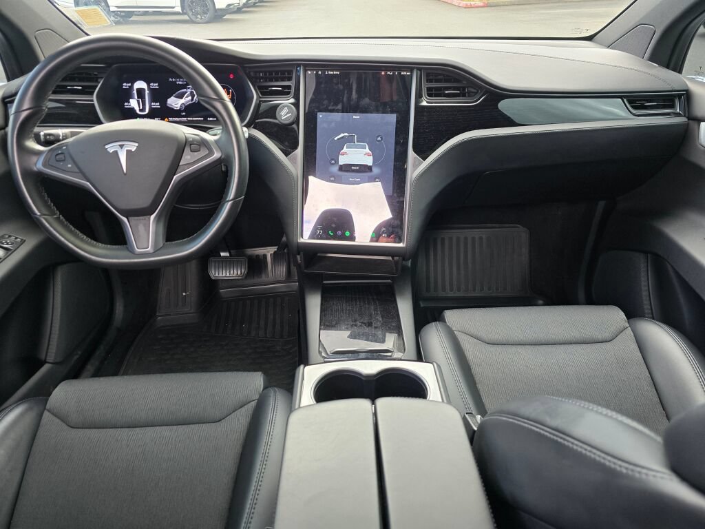 Used 2018 Tesla Model X 75D AWD/4WD image 19