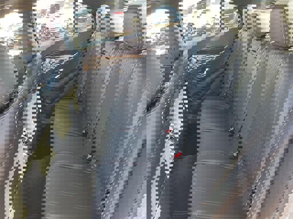 Used 2019 Mercedes-Benz E 450 4MATIC Sedan image 13