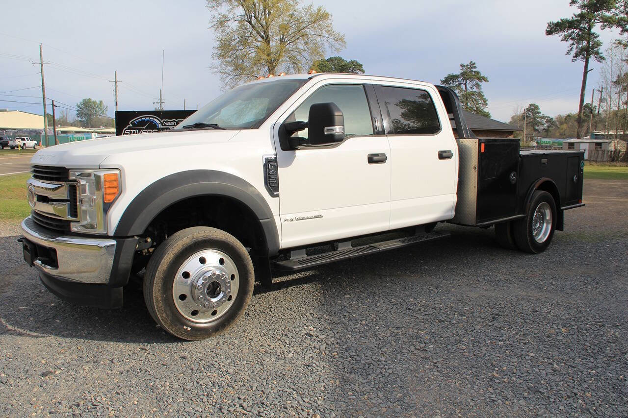 Used 2017 Ford F450 XLT w/ XLT Value Package AWD/4WD image 4
