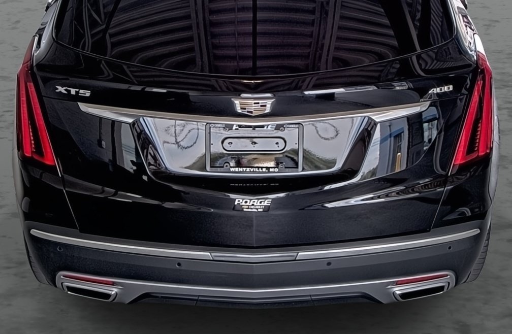 Used 2021 Cadillac XT5 Premium Luxury FWD image 12