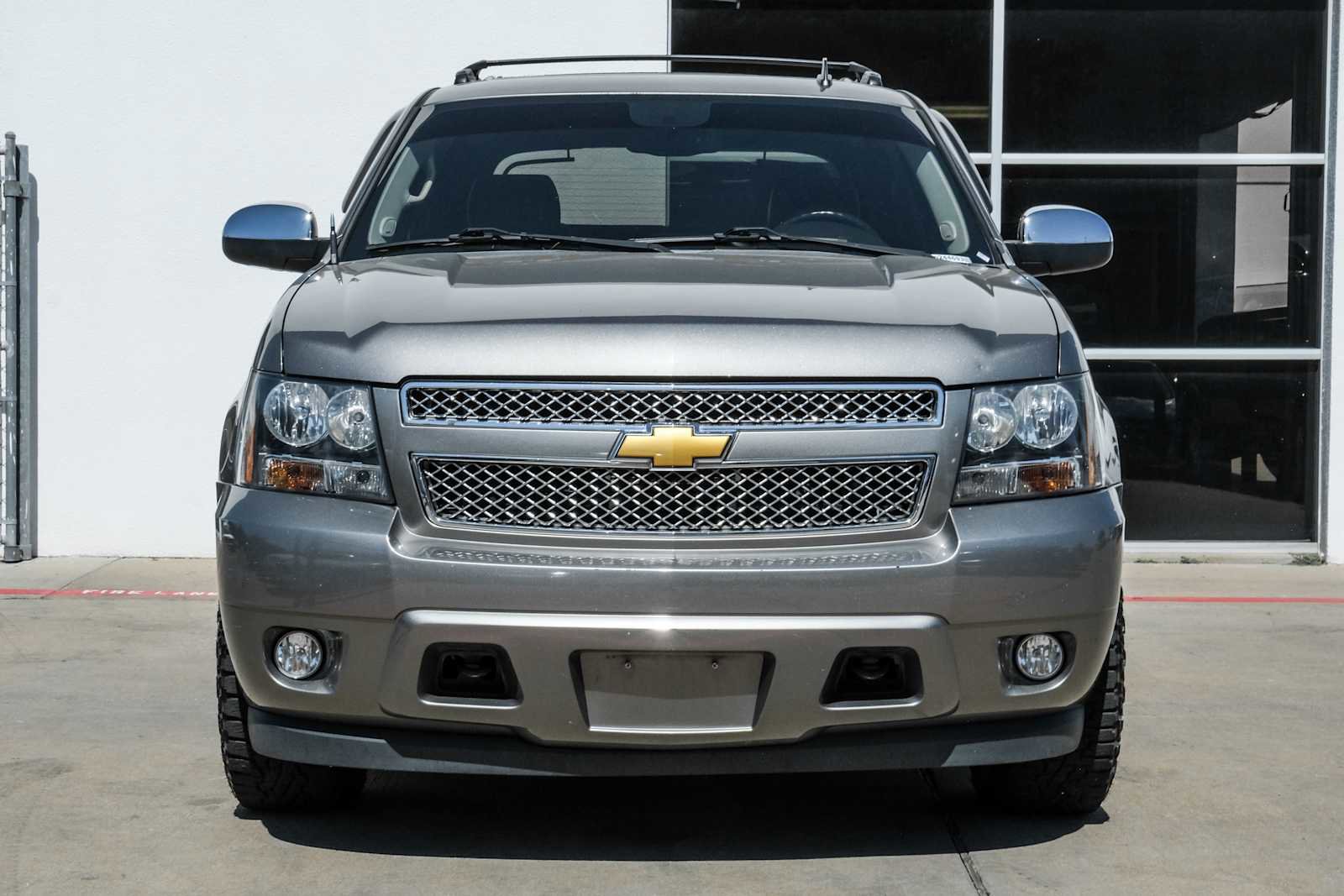 Used 2012 Chevrolet Avalanche LT w/ All-Star Edition image 5