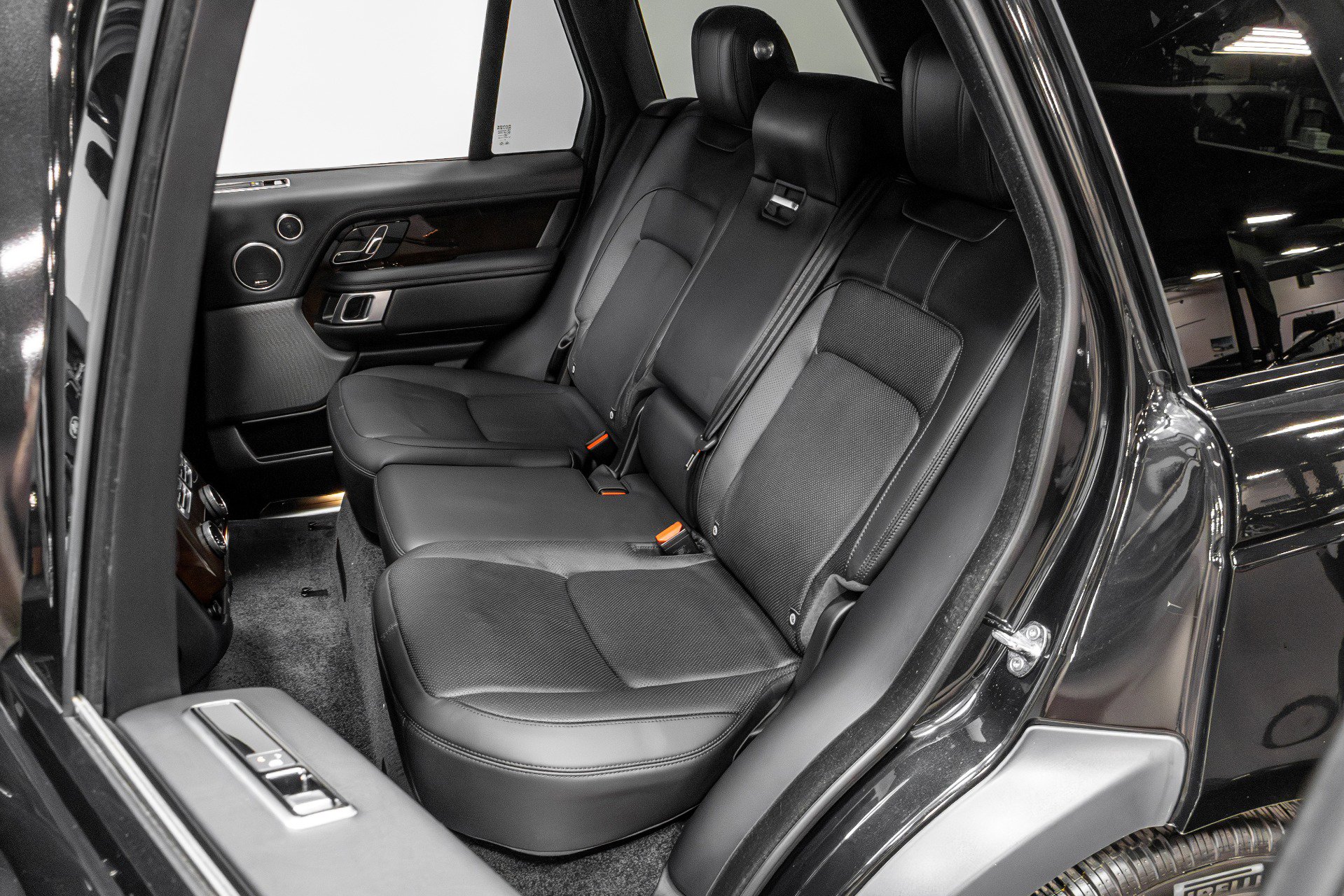 Used 2021 Land Rover Range Rover Westminster Edition image 35