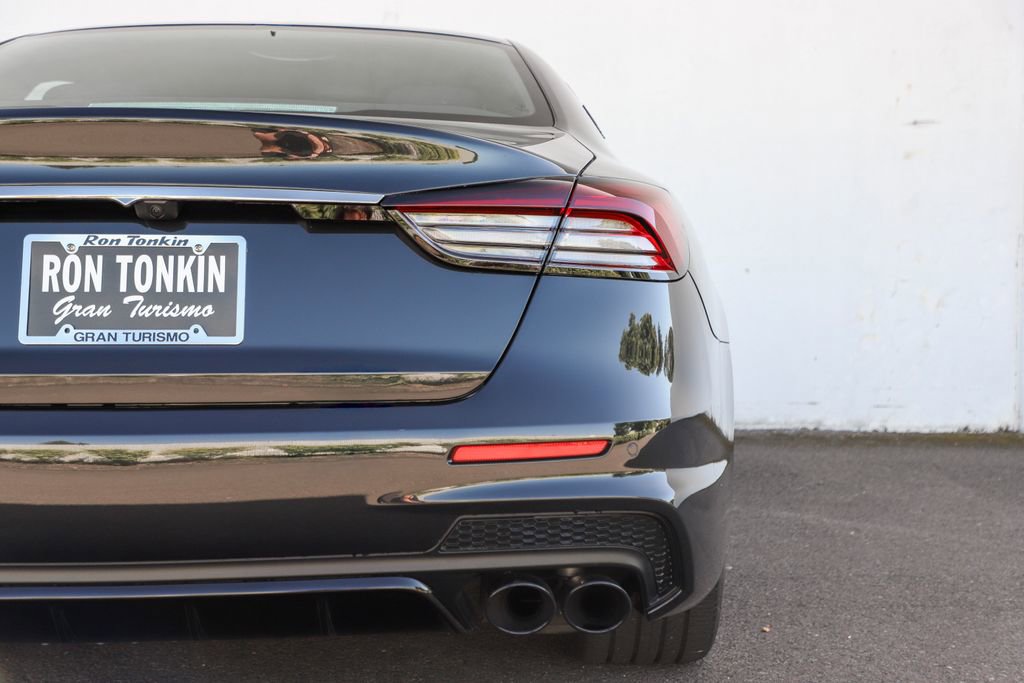 Used 2022 Maserati Quattroporte Modena Q4 AWD/4WD image 35