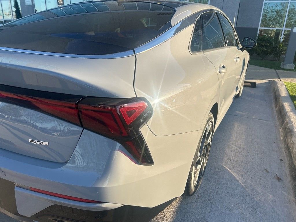 Used 2025 Kia K5 GT-Line w/ GT-Line Premium Package image 13