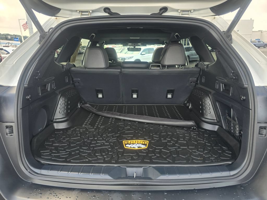 Used 2024 Subaru Outback Wilderness AWD/4WD image 13