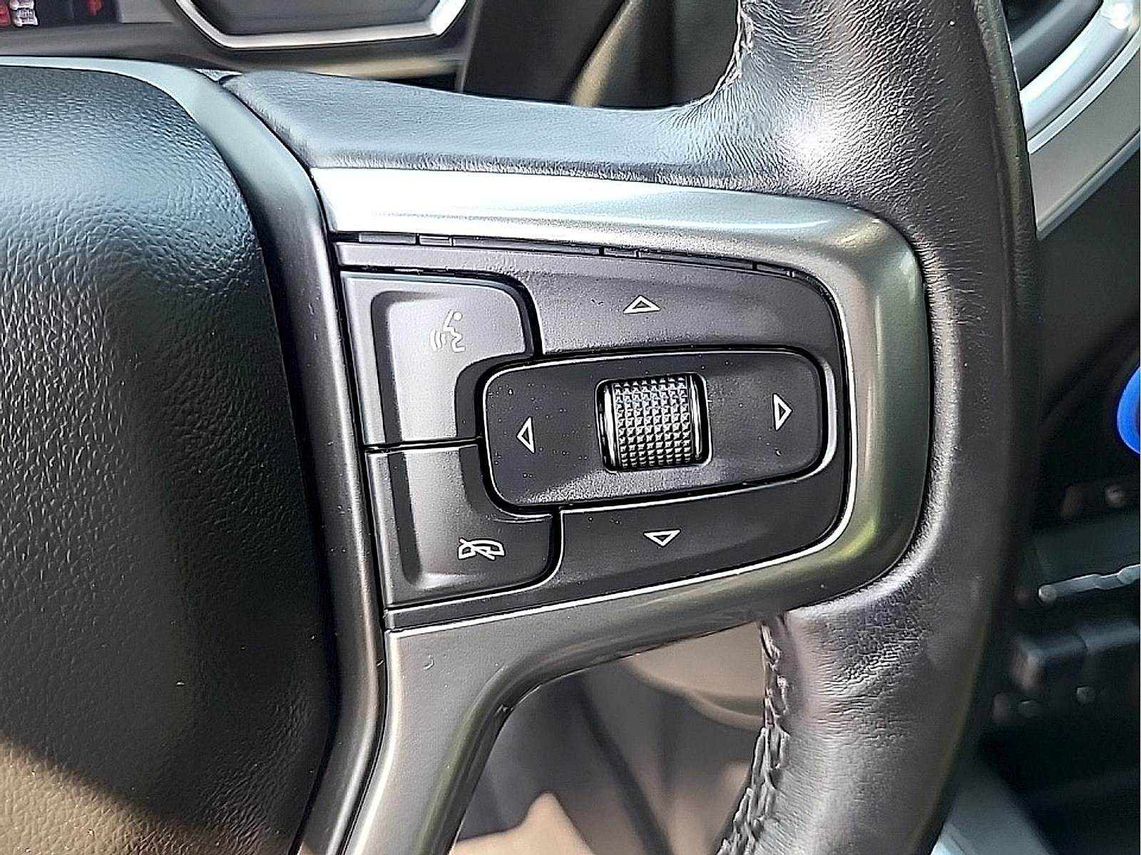 Used 2021 Chevrolet Silverado 1500 LT Trail Boss w/ Convenience Package II AWD/4WD image 20
