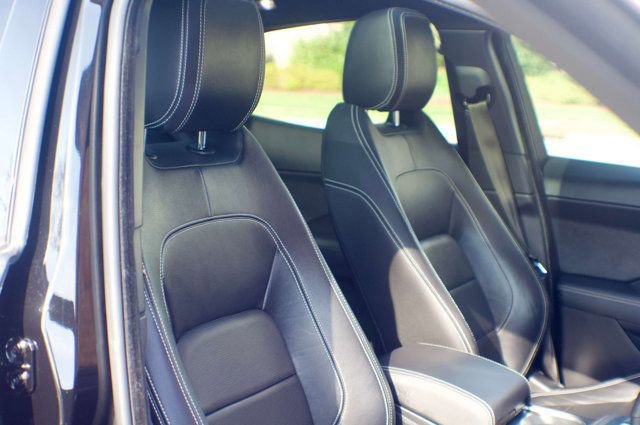 Used 2018 Jaguar E-PACE R-Dynamic S AWD/4WD image 48