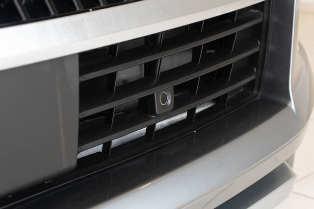 Used 2025 INFINITI QX80 Sensory AWD/4WD image 9
