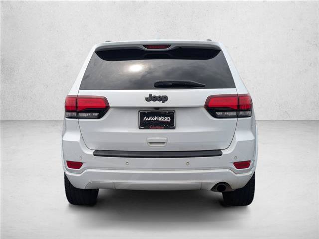 Used 2022 Jeep Grand Cherokee Laredo X RWD image 7