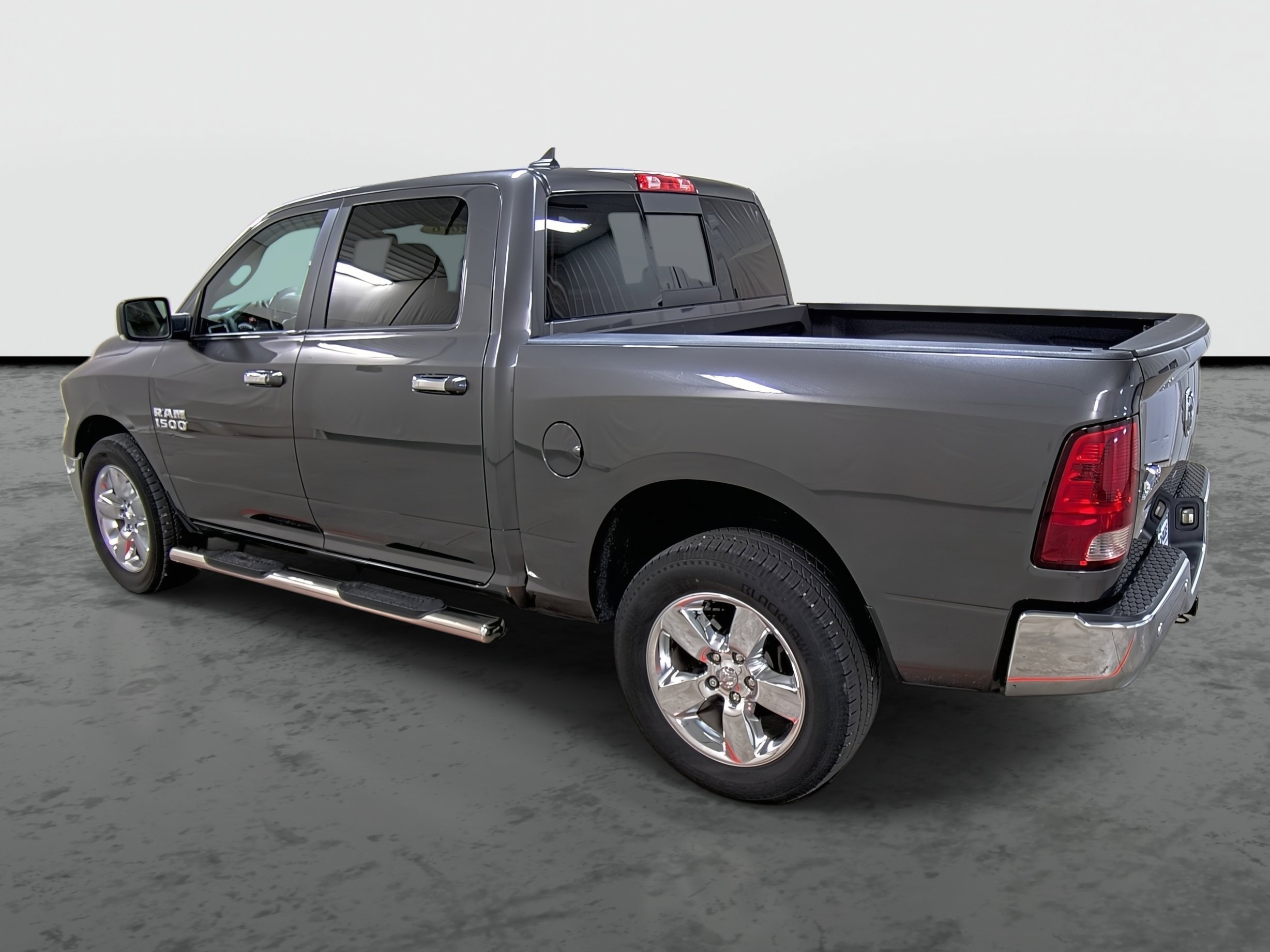 Used 2016 RAM 1500 Big Horn image 2