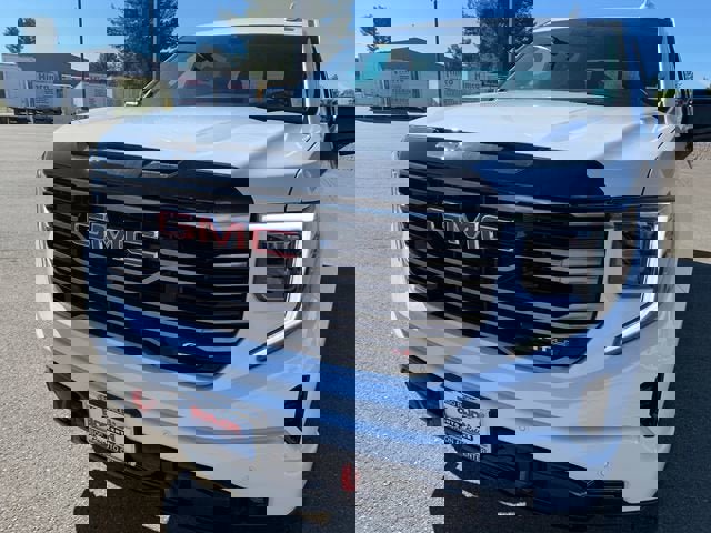 New 2026 GMC Sierra 1500 AT4 w/ AT4 Premium Package image 1