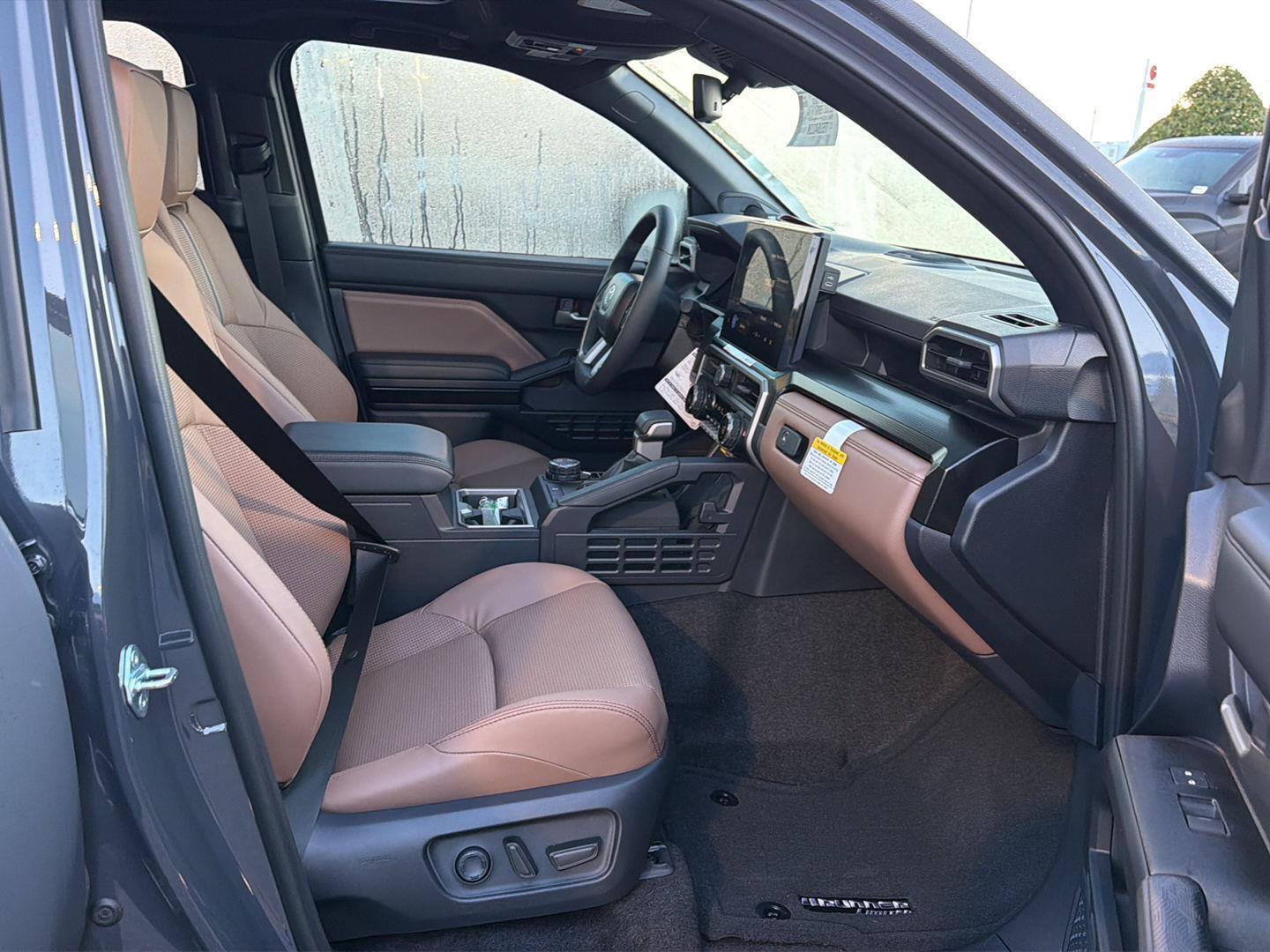 New 2026 Toyota 4Runner Limited AWD/4WD image 14