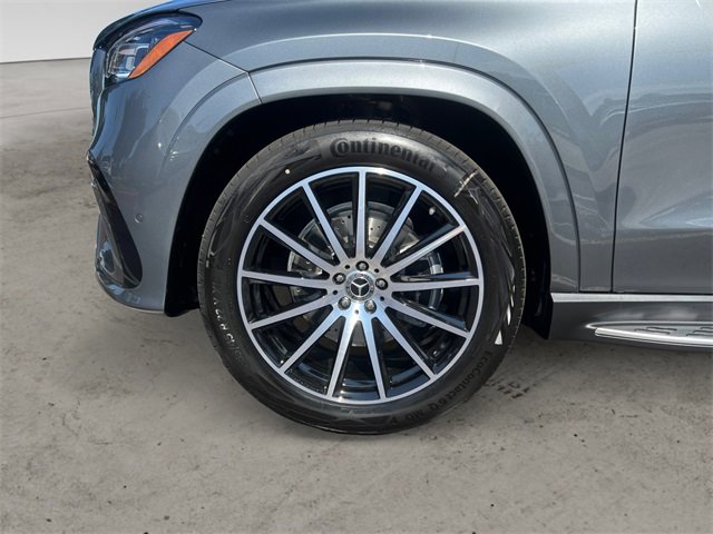 New 2026 Mercedes-Benz GLS 580 4MATIC image 14