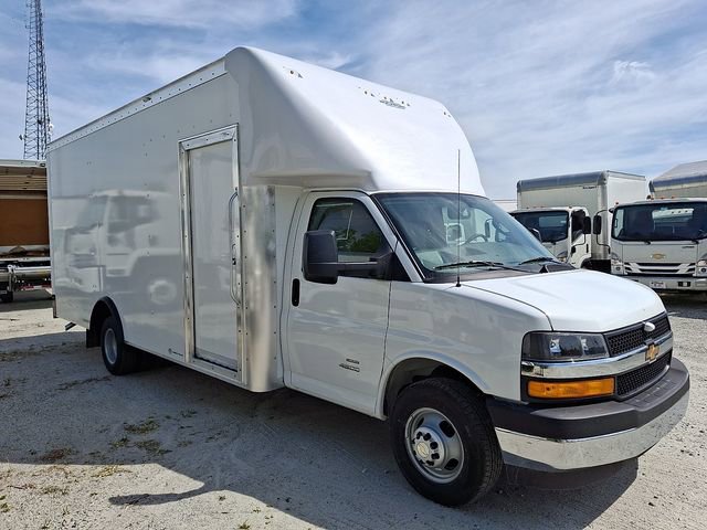 New 2024 Chevrolet Express 4500 w/ Driver Convenience Package RWD image 2