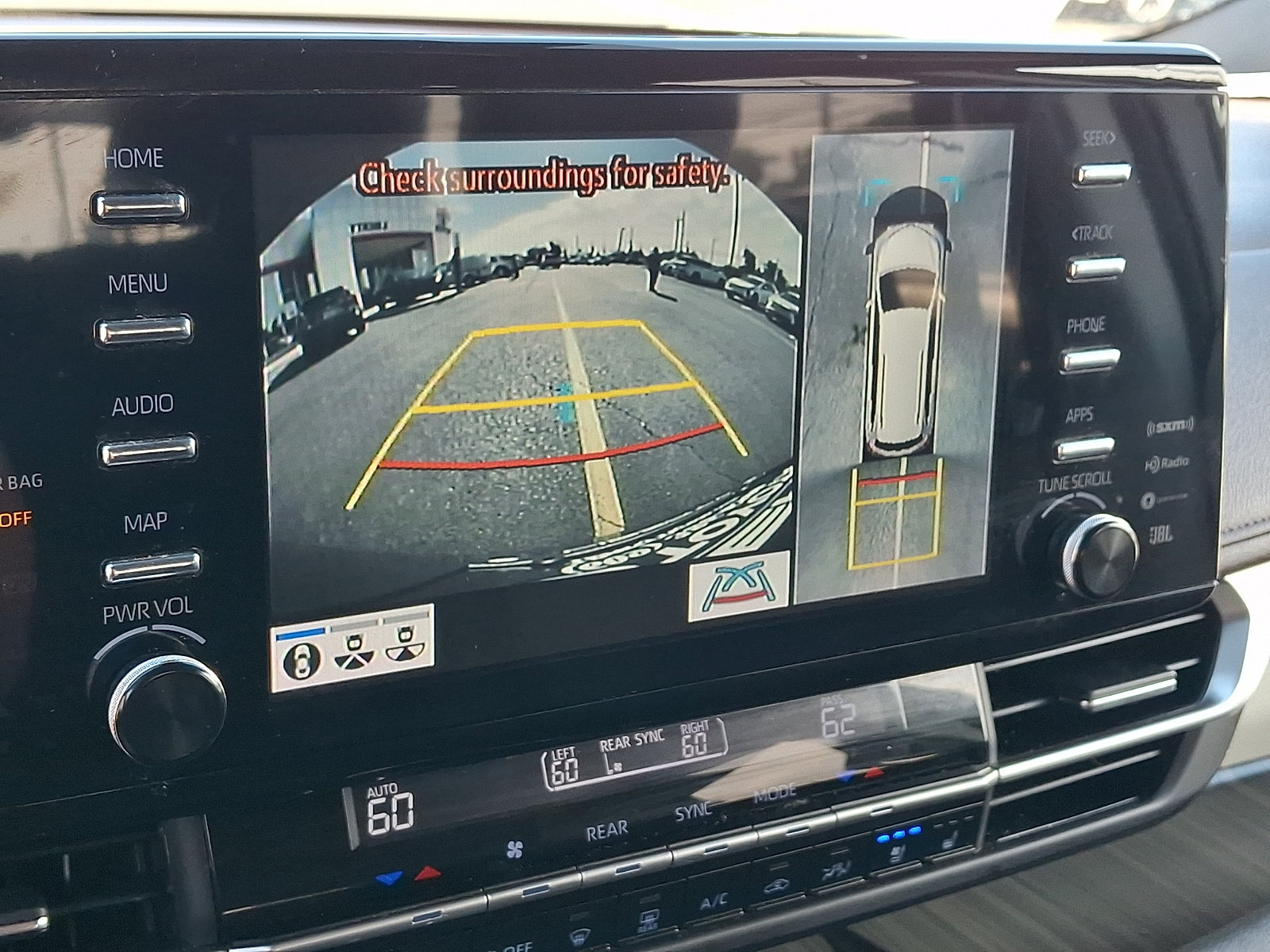 Used 2024 Toyota Sienna Platinum AWD/4WD image 22