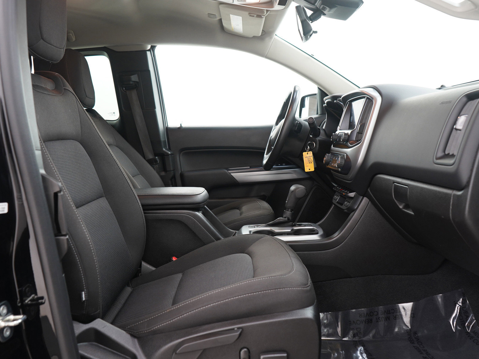 Used 2020 Chevrolet Colorado LT w/ Colorado RST Special Edition image 12