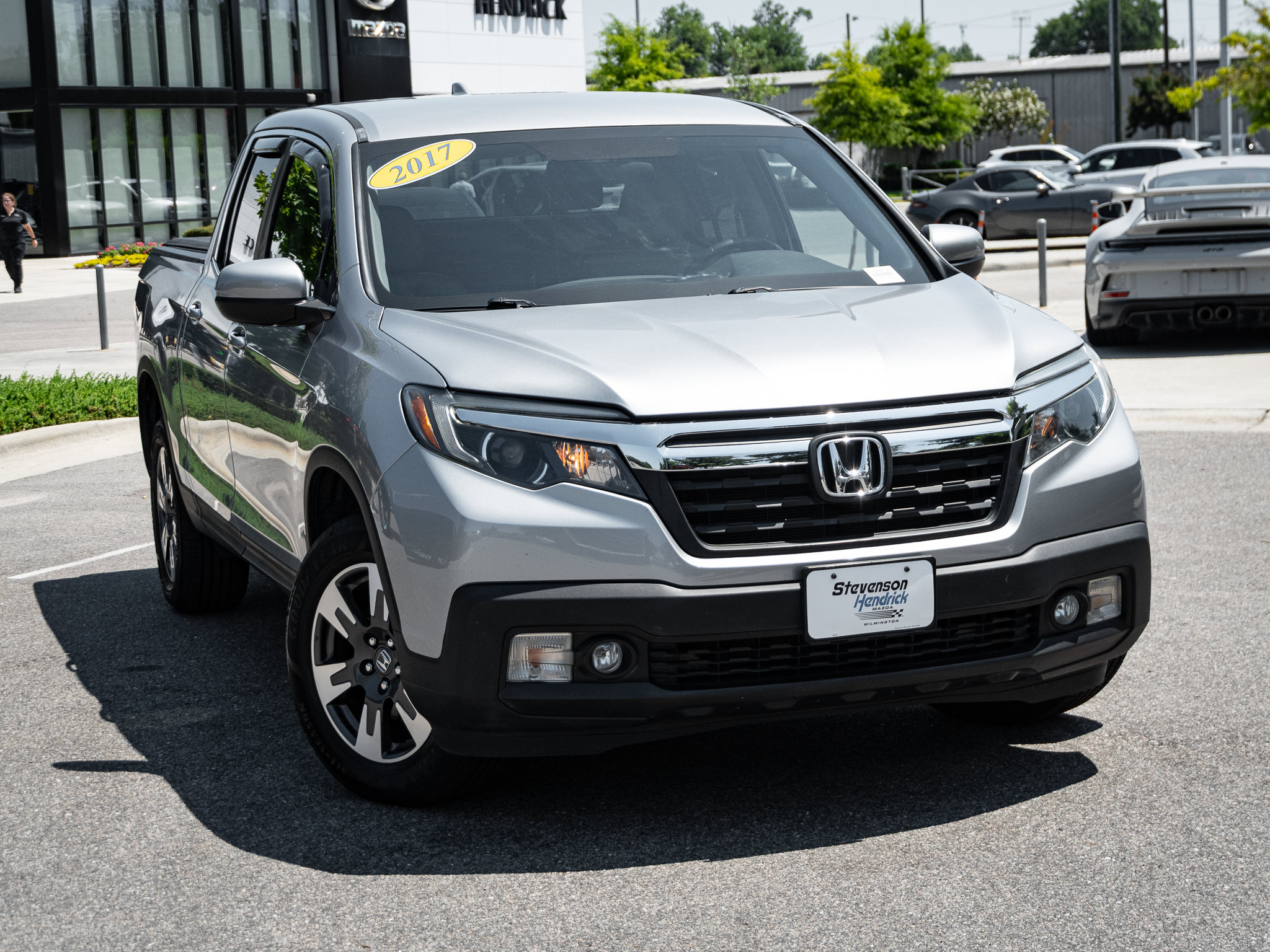 Used 2017 Honda Ridgeline RTL image 2