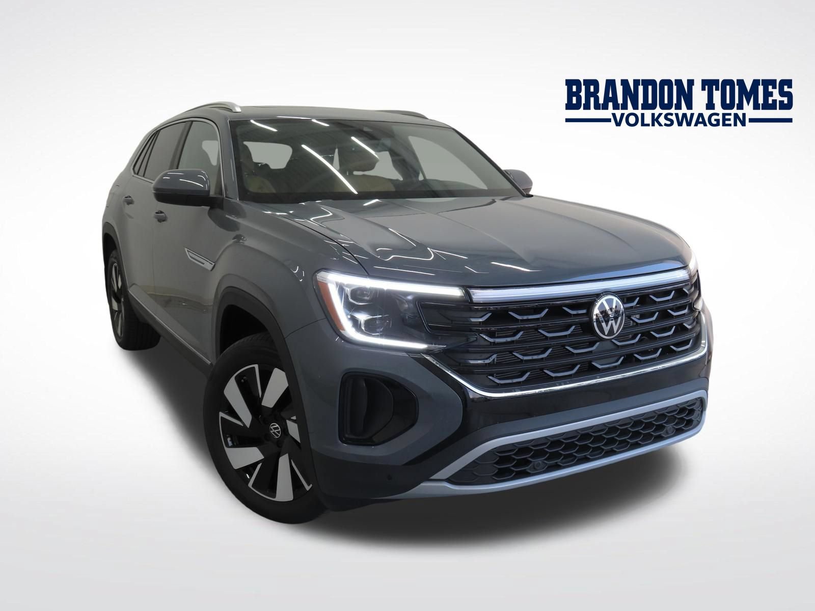 New 2026 Volkswagen Atlas Cross Sport SEL AWD/4WD image 1