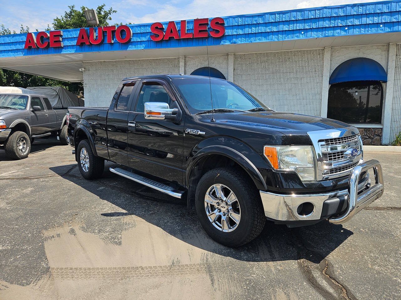 Used 2013 Ford F150 XLT w/ XTR Pkg AWD/4WD image 1