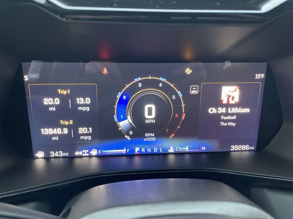 Used 2024 Chevrolet Colorado Z71 w/ Z71 Convenience Package 2 image 17