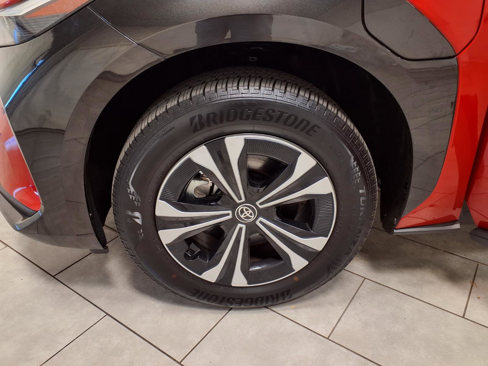 Used 2025 Toyota bZ4X FWD w/ Weather Package image 29