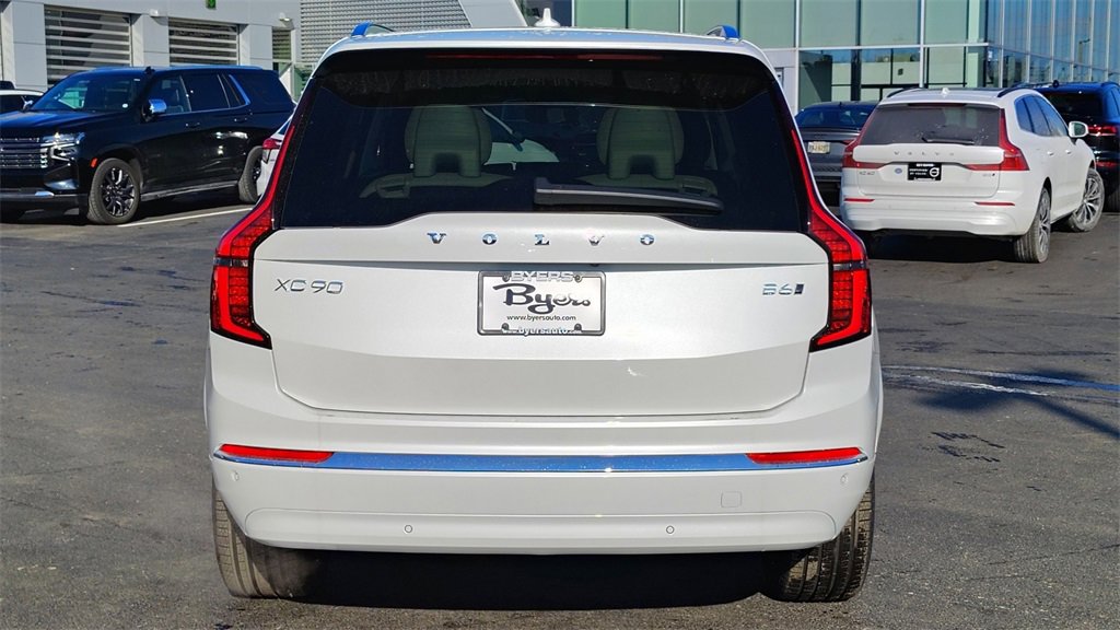 New 2026 Volvo XC90 B6 Ultra image 32