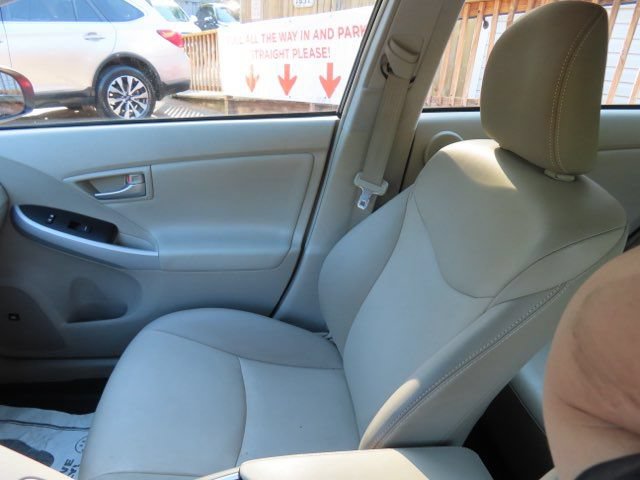 Used 2012 Toyota Prius Four w/ Deluxe Solar Roof Pkg FWD image 20