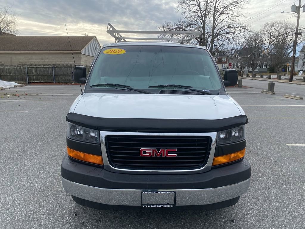 Used 2021 GMC Savana 2500 w/ Driver Convenience Package image 3