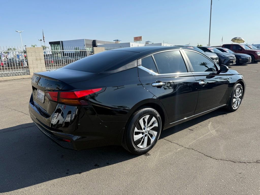 Certified 2024 Nissan Altima 2.5 S image 6