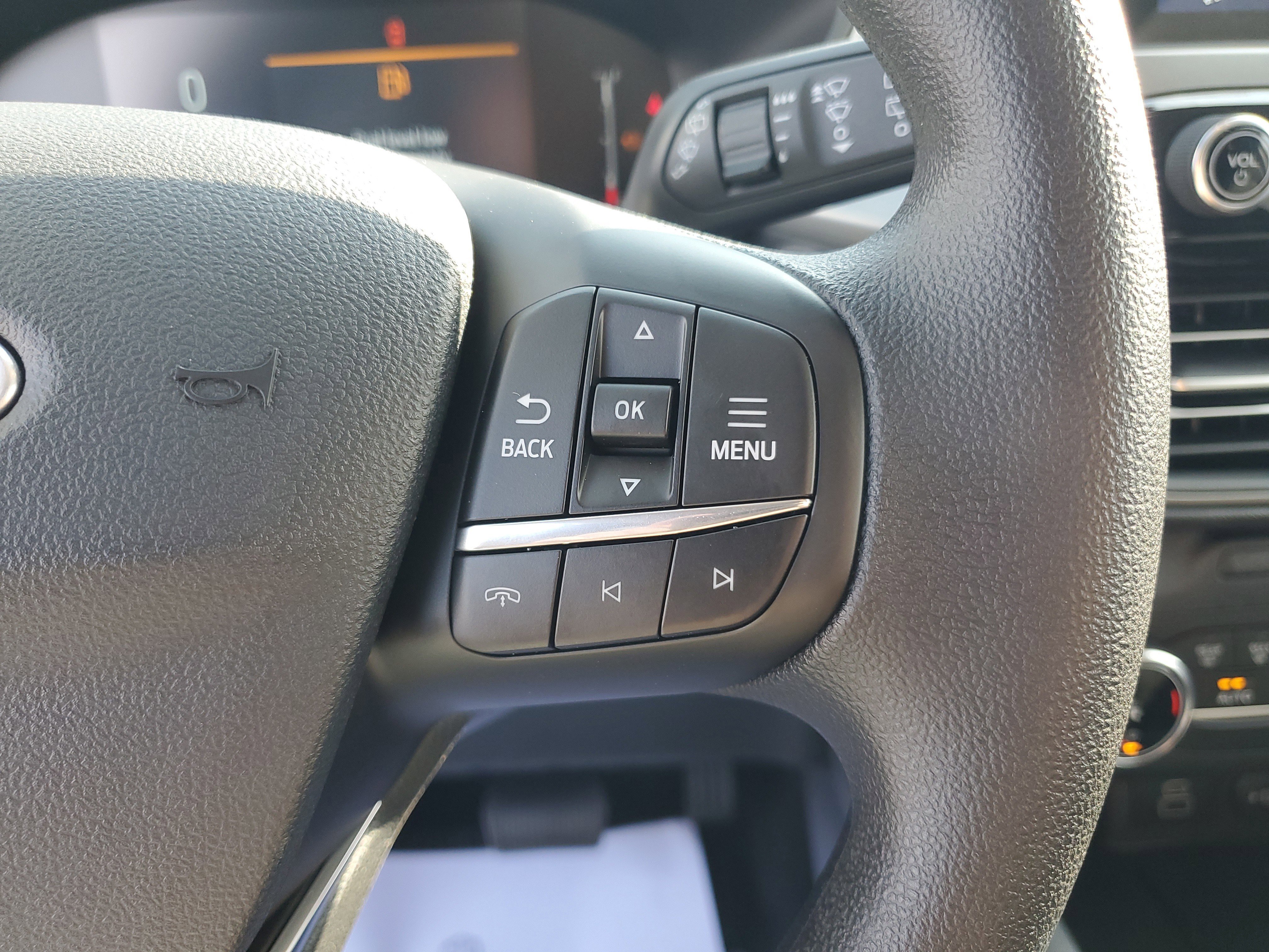 New 2025 Ford Escape Active image 23