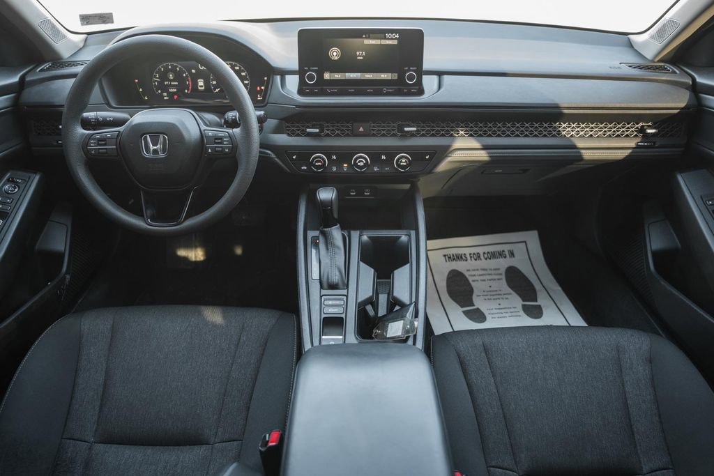 Certified 2023 Honda Accord EX image 17