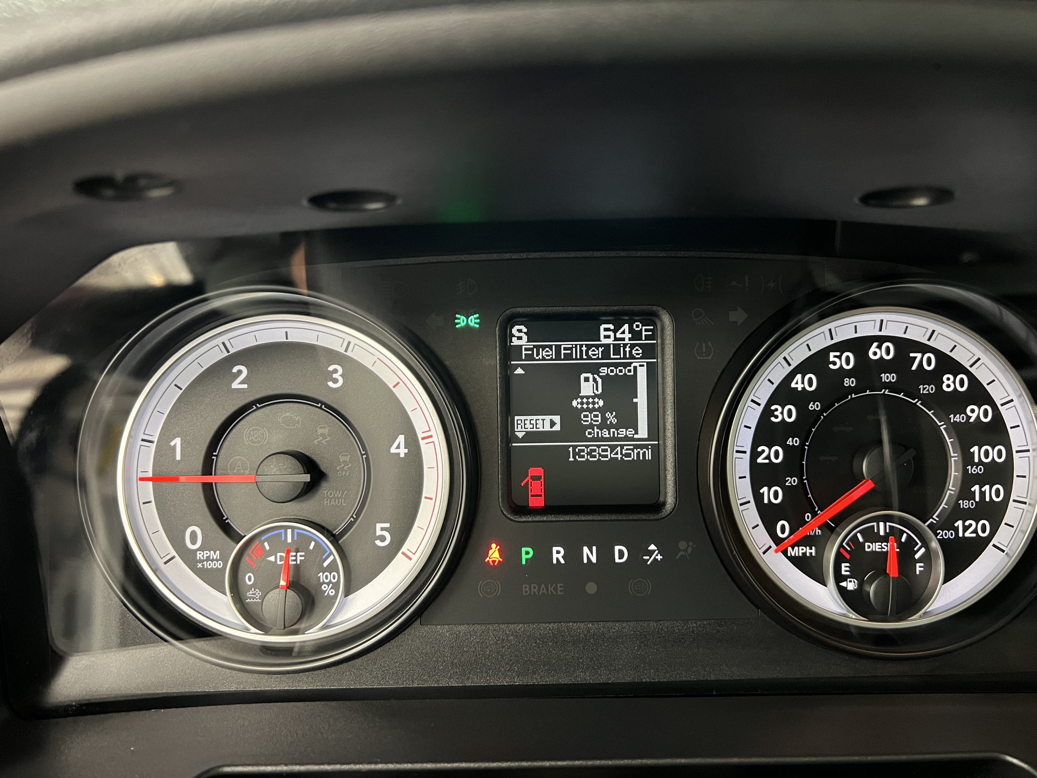 Used 2015 RAM 2500 Tradesman w/ Chrome Appearance Group AWD/4WD image 16