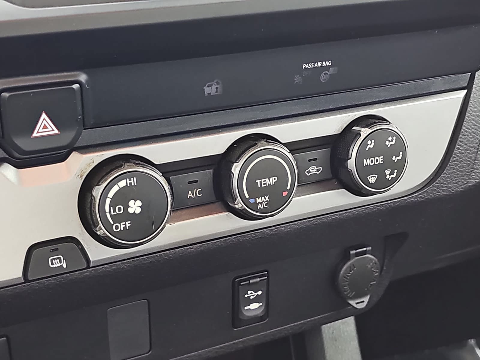Used 2019 Toyota Tacoma SR RWD image 20