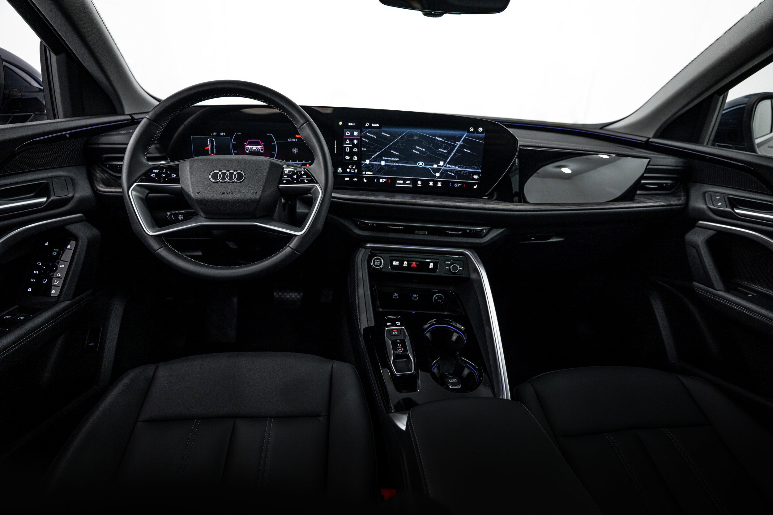 Certified 2025 Audi Q5 Premium w/ Convenience Package AWD/4WD image 8