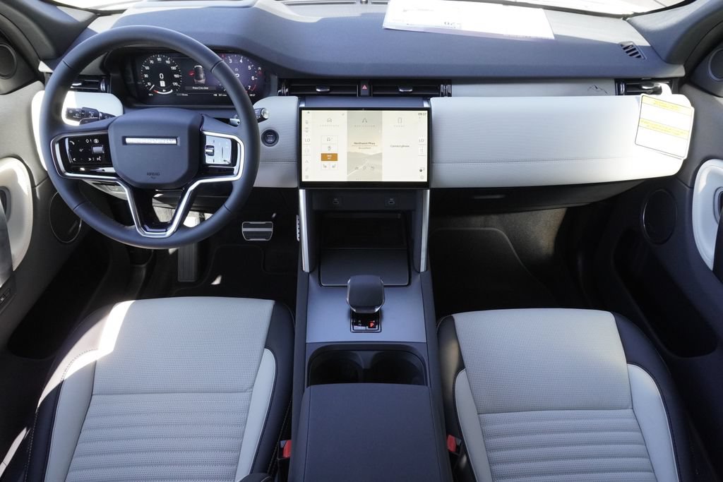 New 2026 Land Rover Discovery Sport Landmark AWD/4WD image 9
