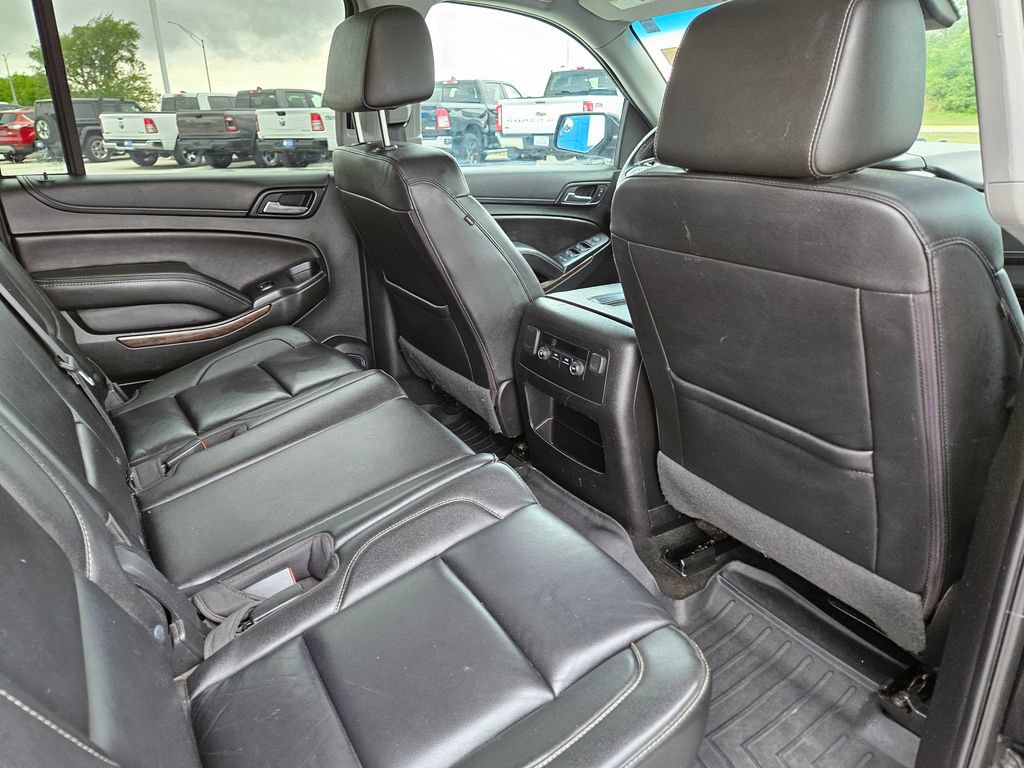 Used 2018 Chevrolet Suburban LT AWD/4WD image 29