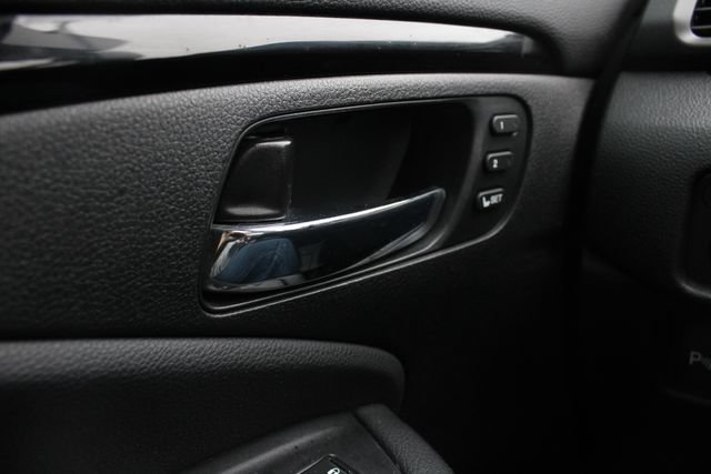 Used 2016 Honda Pilot Elite image 7