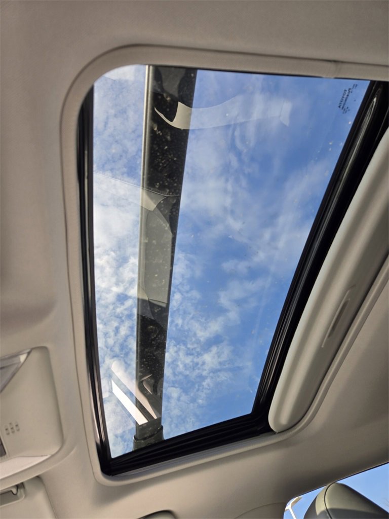 New 2025 Toyota RAV4 XLE Premium image 6