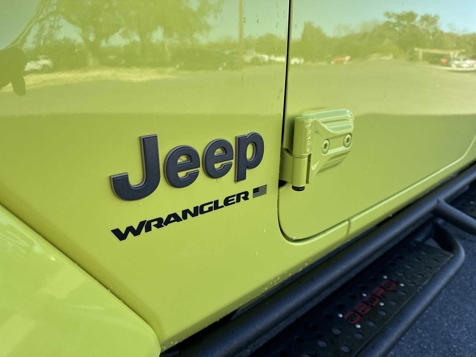 Used 2023 Jeep Wrangler Unlimited Rubicon 392 w/ Trailer Tow Package AWD/4WD image 12